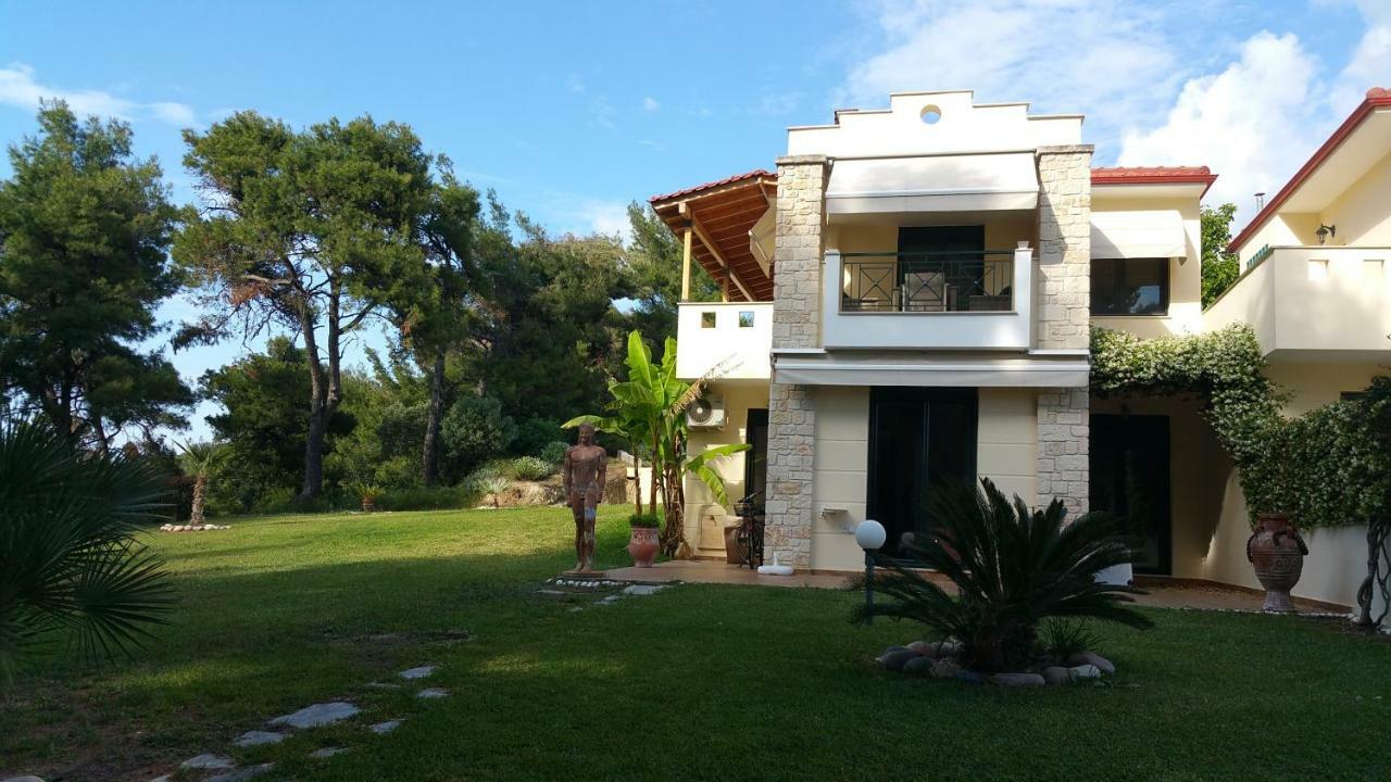 Villa Chris Poszídi Kültér fotó