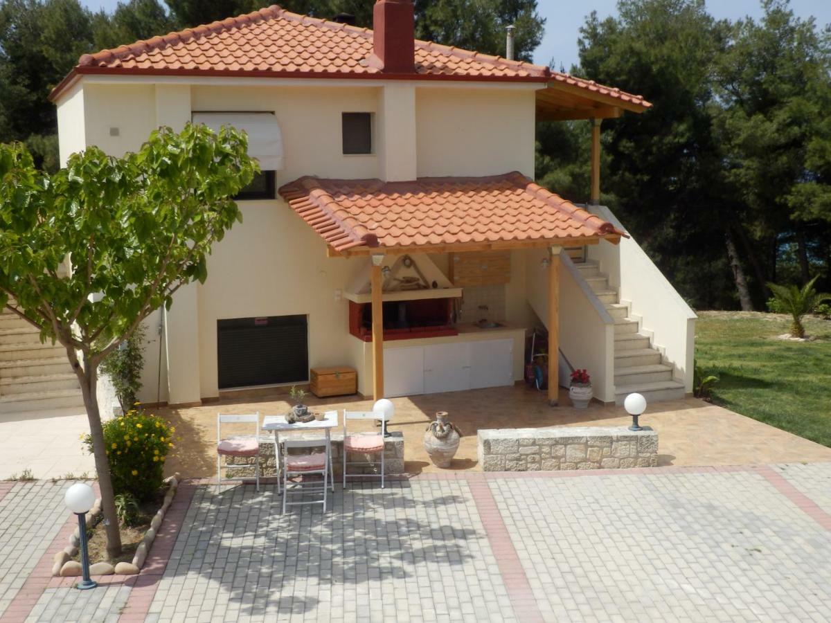 Villa Chris Poszídi Kültér fotó