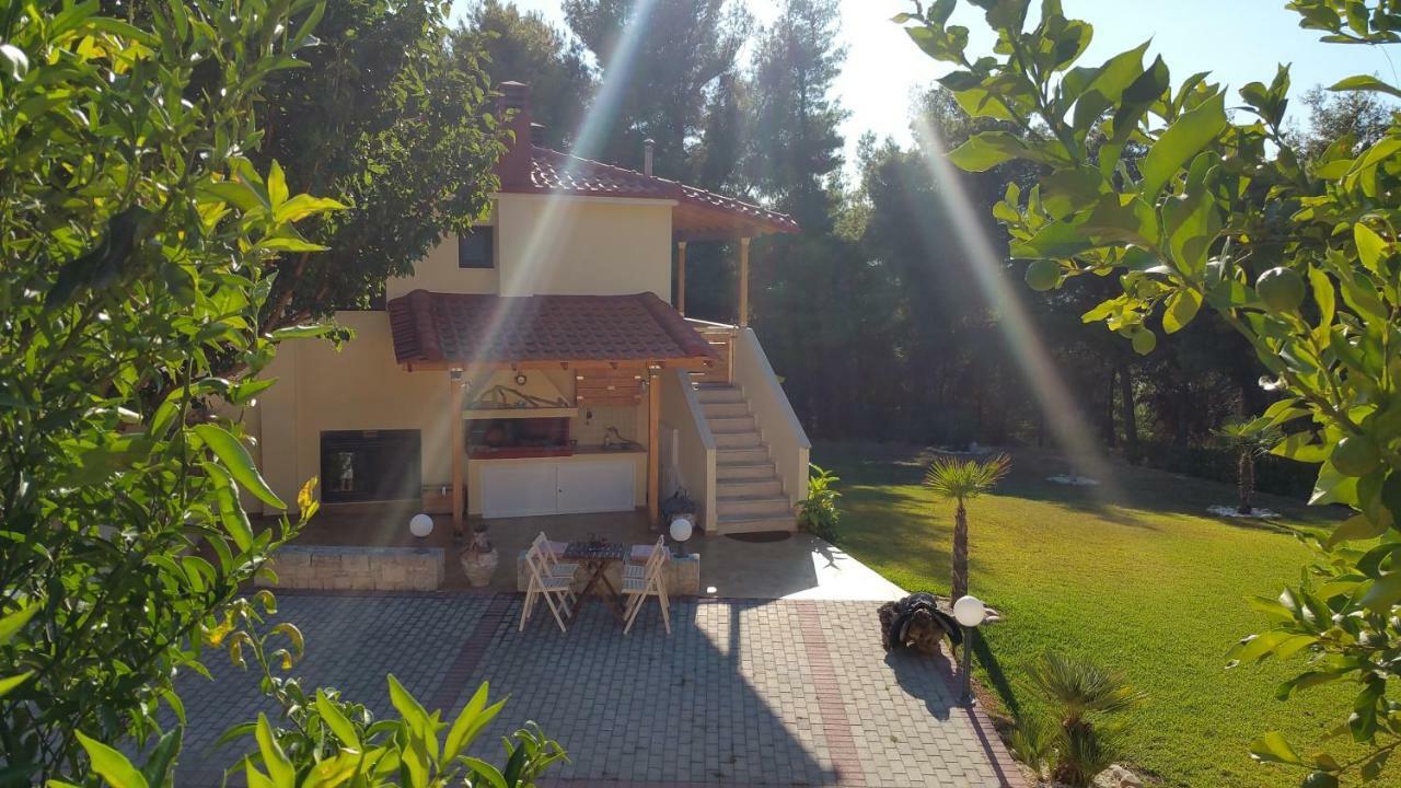 Villa Chris Poszídi Kültér fotó